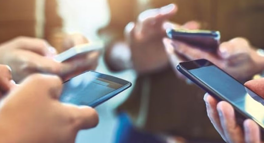 TRAI data reveals tariff hike accepted-Active users increased, churn reduced