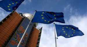 Telecom executives in Europe criticize Brussels for impeding consolidation